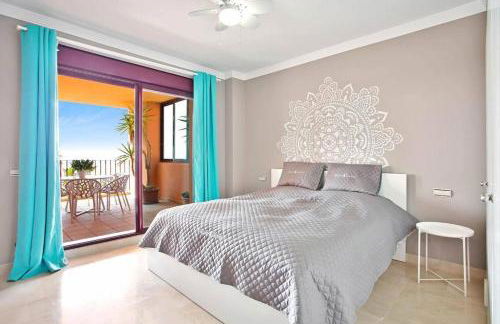 Estrella de Mar zeezicht en uitkijk op Gibraltar 40m2 terras incl zwembad Las Garzas Manilva - Photo 26