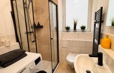 NEW Apartment in Magdeburg Buckau - Waschmaschine, Smart-TV, neues Badezimmer - Photo 2