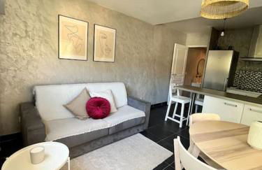 Charmant 2 pièces proche Monaco - Parking privé - Foto 1