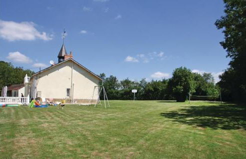 7 Bedroom Stunning Home In Ardentes - Foto 13