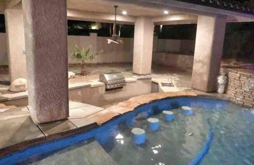 ULTIMATE BACKYARD-POOL/SPA. SLIDE. LAKEVIEW. BALL - Foto 24