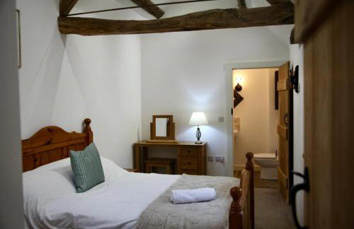 Cotswolds Grade II Listed Barn & underfloor heating - Foto 5