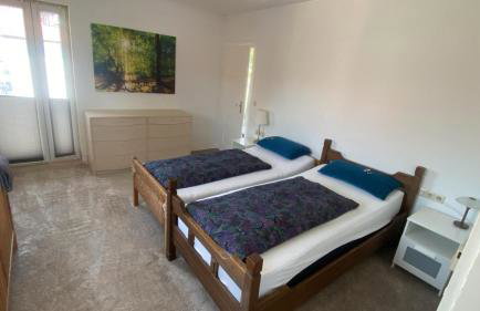 Übernachtungen 75 m2 Unterkunft Großer Parkplatz WLAN 1 Stock im Haus - Foto 16