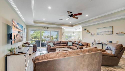 Spacious Home With Heated Pool! Sleeps 15! Billiard table! - Foto 4