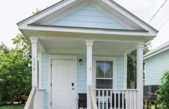 Chapel House - Photo 1