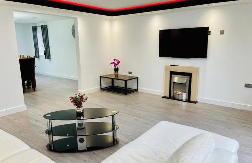 4-Bedroom Cottage in Healing, Grimsby - Foto 12