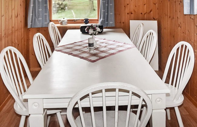 8 Person Holiday Home in Finnas - Foto 28