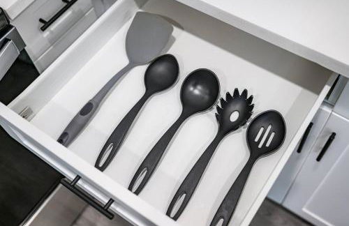 Newly Remodeled 3BR Apt | Mins to Disney | Arcade - Foto 9