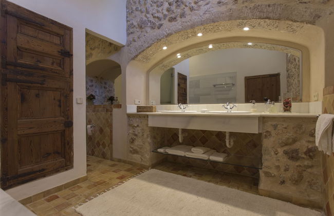 Finca Es Cabas - Photo 34