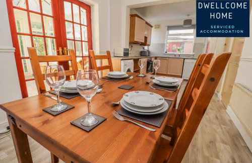 Free Driveway Parking, Fast WIFI, Ideal for long term contractor, etc stays - Dwellcome Home Ltd 3 Bedroom Boldon House - see our site for assurance - Foto 13