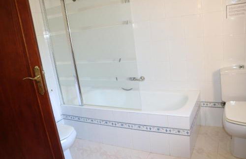 Tranquil Mallorca Villa Seaside Getaway with Pool - Foto 33