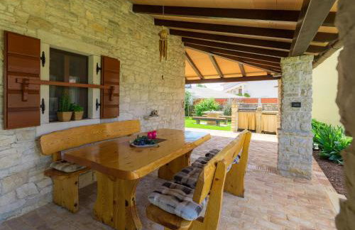 Holiday Home Bozac by Interhome - Photo 8