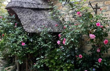 Thatched Cottage 2 Bed 2 Bath in Stour Provost near Shaftesbury and Longleat - Foto 2