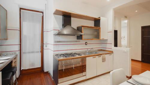 GoHost - Lorenteggio Family Apartment near Milan - Foto 4, stove
