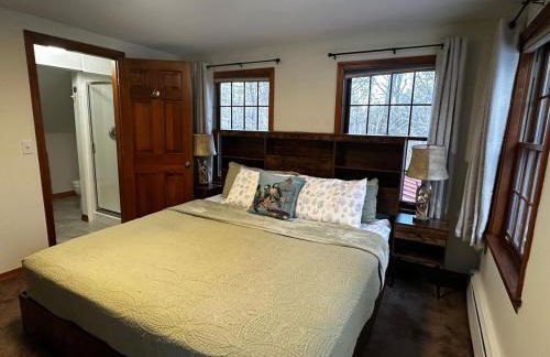 NEW Long Pond Lake View Pet-Friendly Getaway, ME - Foto 15