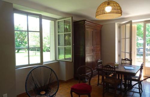 Domaine avec piscine à Milhac dans le Lot 4 étoiles 2 gîtes - Foto 14