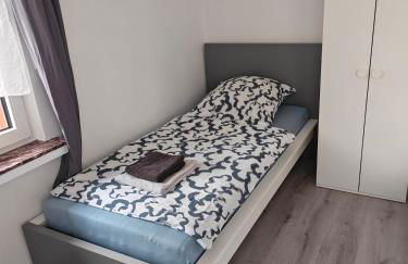 Work and Stay Sundern-Allendorf Modernisierte Unterkunft mit 5 Betten plus Schlafcouch mit Balkon - Foto 69