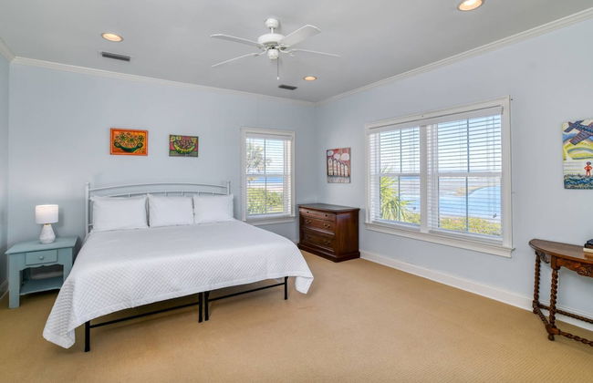 The Dolphins of Salt Run - Foto 29