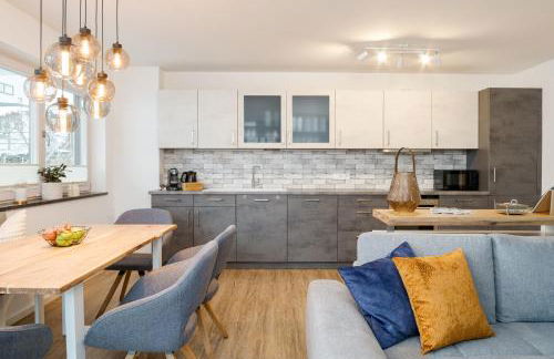 FENJOY Ferienwohnungen am Chiemsee - Zentral - BBQ - Foto 49