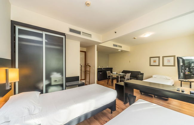 Paraiso Suites by Charlie - Photo 13