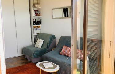 STUDIO POOL HOUSE 2 ETOILES VUE MER PANORAMIQUE AMAZING SEA VIEW WIFI LINGE LINEN INCLUS AIRCONDITIOn - Foto 28