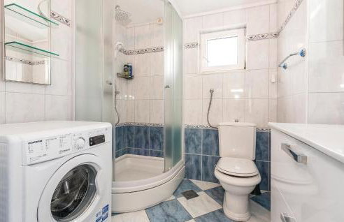 Four-Bedroom Holiday Home In Primosten - Foto 35