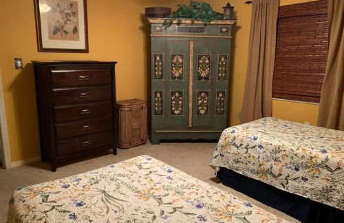 Lakefront Home Where You Can Retreat and Relax - Foto 26