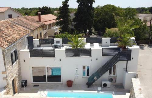 Villa Galant with Pool & Sauna Maru ini - Foto 23