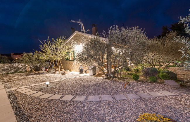 Malu Sun II - Foto 19