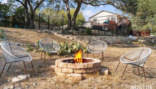 Pet Friendly 3BR 3BA Hill Country Home w Private Pool and Grill by Austin Vacay - Foto 3