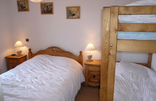 Appartement chaleureux 3 pièces, 6 pers., Méribel centre, au pied des pistes, WIFI, animaux admis - FR-1-411-777 - Foto 5