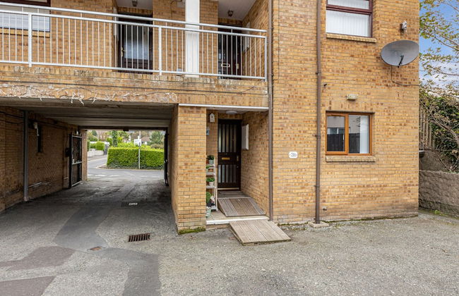 Central Apartment 3B - Photo 35