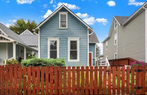 Prime location very close to downtown! - Photo 17