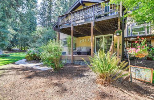 Riverfront Sandy Retreat, Fish and Kayak On-Site - Photo 17