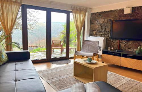 Retiro de Gondramaz - 200 m2 - Foto 1