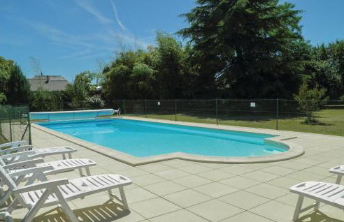 4 Bedroom Amazing Home In Bourgueil - Foto 4