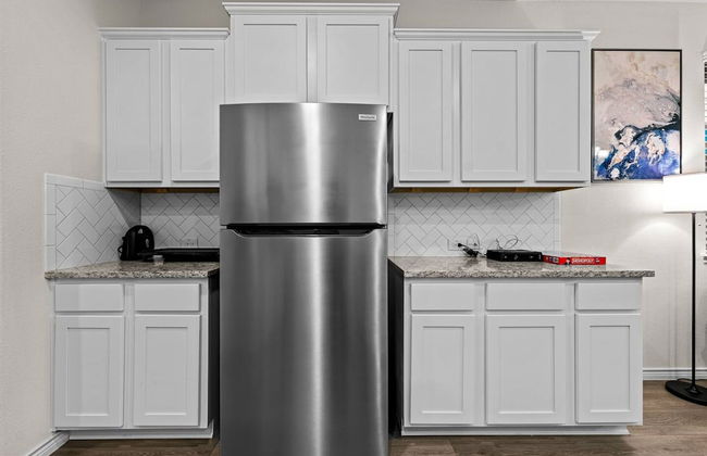 Single-level Home Game Area Ideal for Long Stays - Foto 12