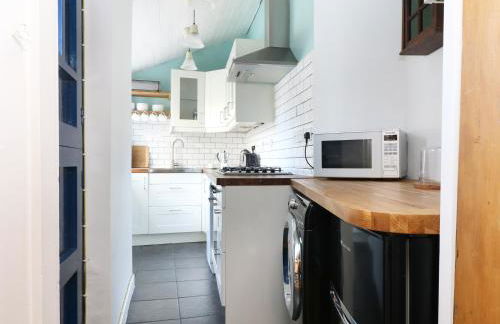 13 Castle Hill - Photo 6