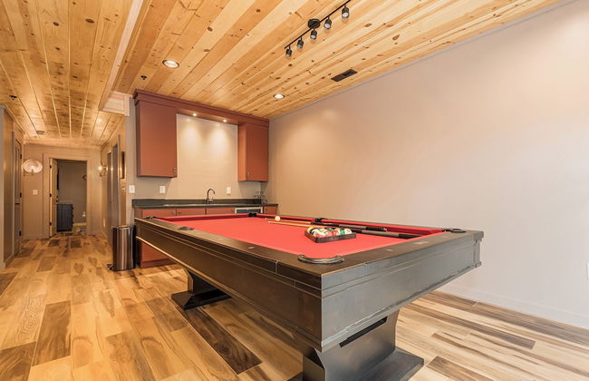 Black Diamond Lodge by Taylor Made Deep Creek - Photo 17