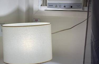 Confortável loft 4,ar, Wi-Fi, TV, 400m UNIG - Foto 17