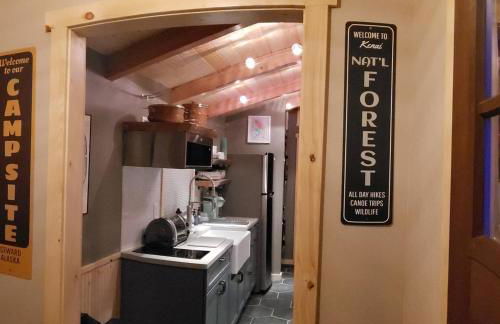 Entire Tiny Home close to cruise ship terminal Alaska Railroad and downtown Seward - Foto 12