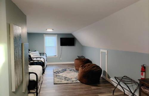 2-Unit House, big Lake Winnisquam views - Sleeps 13 - Foto 38