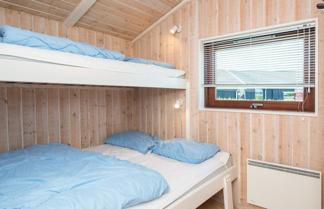 7 Person Holiday Home in Sjolund - Foto 17