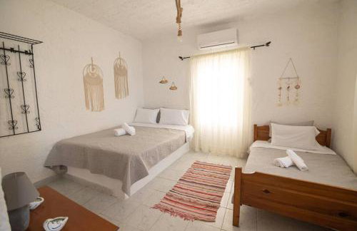 Beachfront Lovely Small House on the Sea - Foto 7