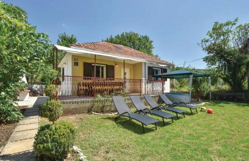 Two-Bedroom Holiday Home In Blato Na Cetini - Photo 12