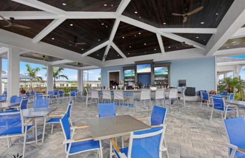 Third-Floor National Golf Course Condo 3BR 2BA, Full Amenities & Ave Maria Access - Photo 49