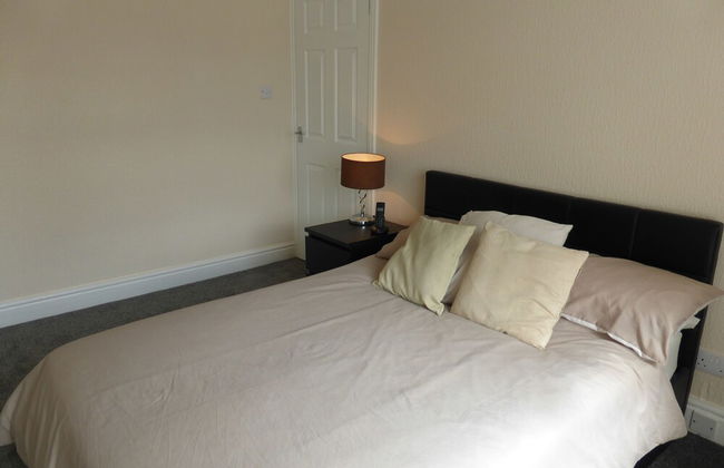 Strawberry Field House - Photo 6