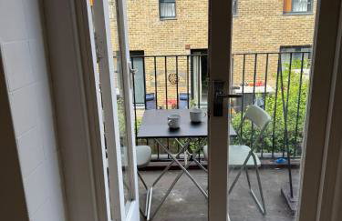 Stokey Skyline Retreat With Balcony - Foto 30