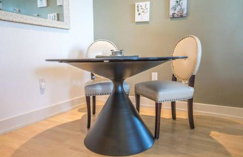 Designer Downtown Condo Suite - Splendid View - Foto 21