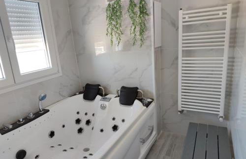 Apartamento con Jacuzzi El Rincón de las Delicias - Foto 23
